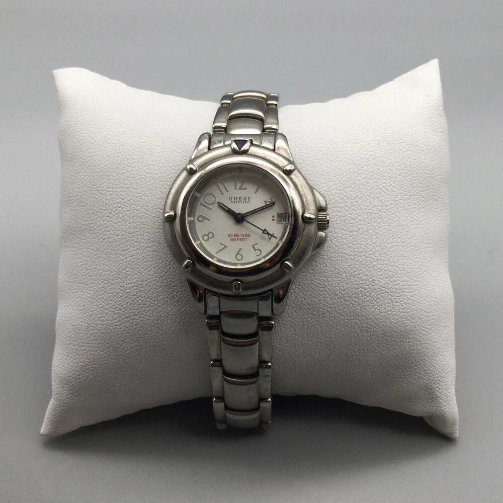 Guess Waterpro Womens Watch 28mm Silver Tone Bracelet Date New Battery 7